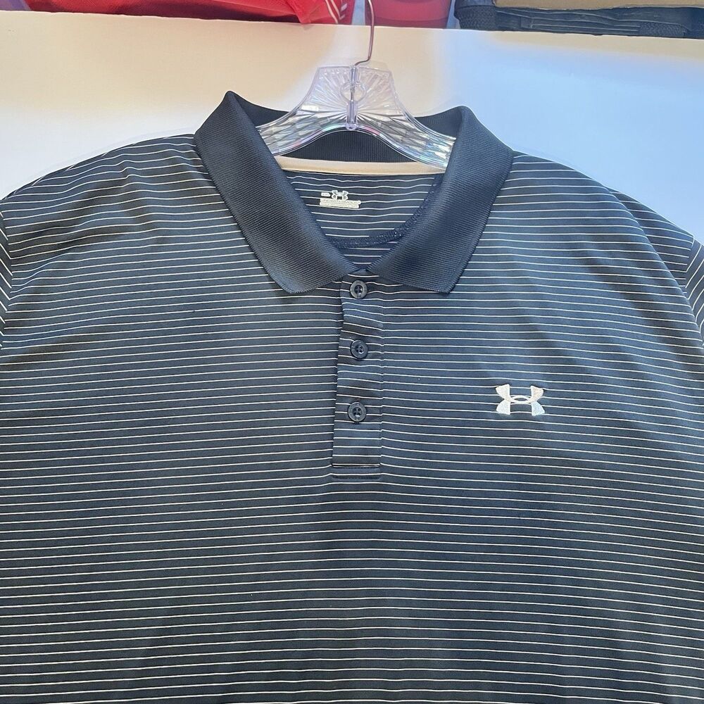 UNDER ARMOUR LOOSE HEAT GEAR Men's XXL Poly Spandex Golf Shirt Navy/White Stripe